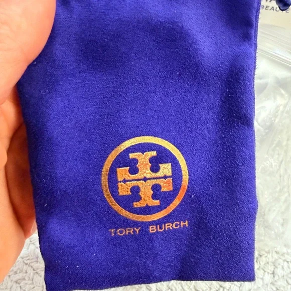 Tory Burch SET - Kinsley silver cuff bracelet & Kinsley Hoop Earrings + dust bag - Picture 12 of 12